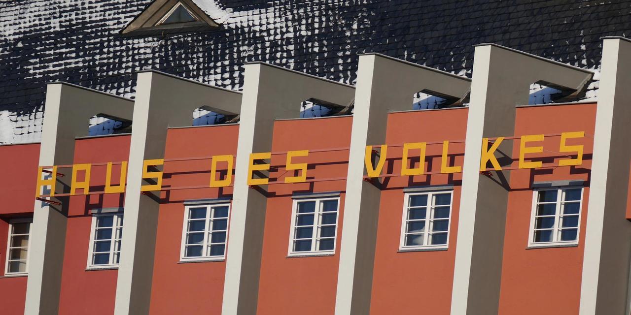 Haus Des Volkes - Das Bauhaushotel Probstzella Esterno foto